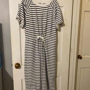 Super comfy cotton navy stripes dress